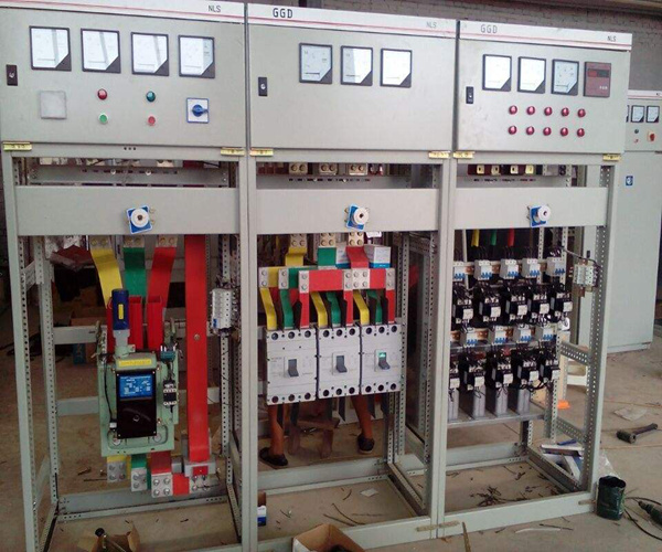 西安灞橋某公司電氣柜安裝